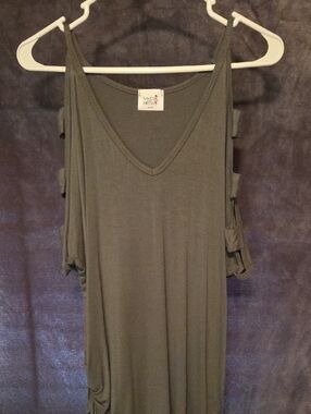 Savvy Olive Green Cold-Shoulder V-Neck Tank Top